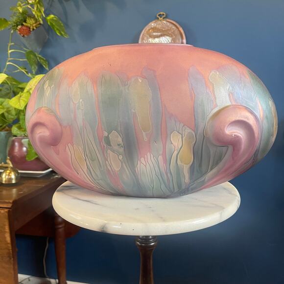 Vintage Rueven Nouveau Art Hand-Painted Glass Vase – Abstract Floral Satin Glass - Picture 3 of 12